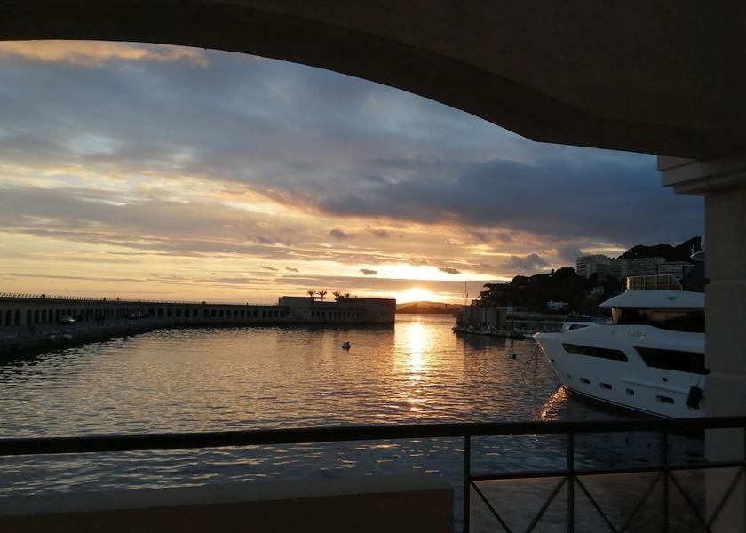 Provence - Alpes - Cote d'Azur Cap d'Ail Terrace