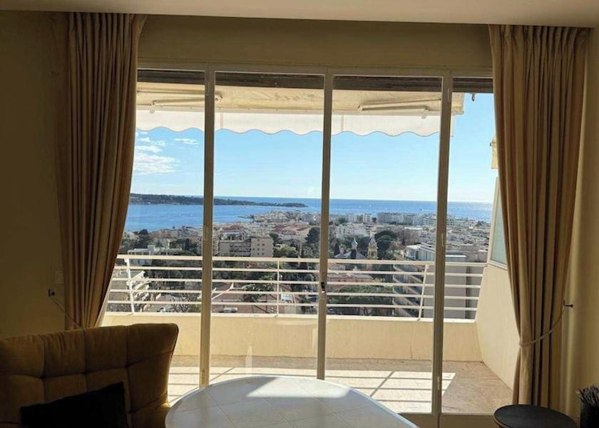 Provence - Alpes - Cote d'Azur Cannes Interior Entrance