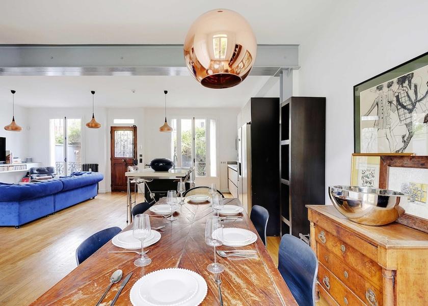 Île-de-France Asnieres-sur-Seine Dining Area