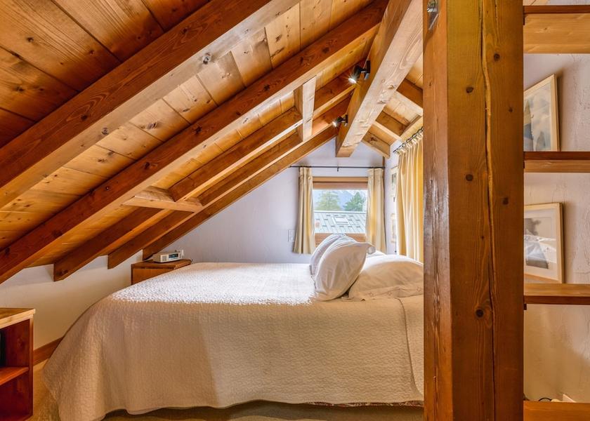 Auvergne-Rhone-Alpes Chamonix-Mont-Blanc Room