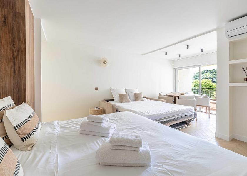 Provence - Alpes - Cote d'Azur Cannes Room