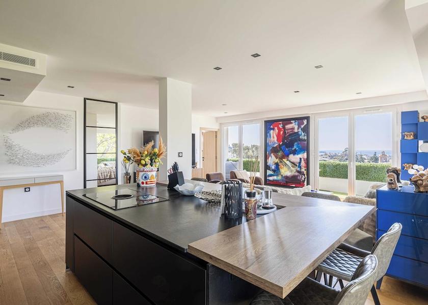 Provence - Alpes - Cote d'Azur Cannes Interior Entrance