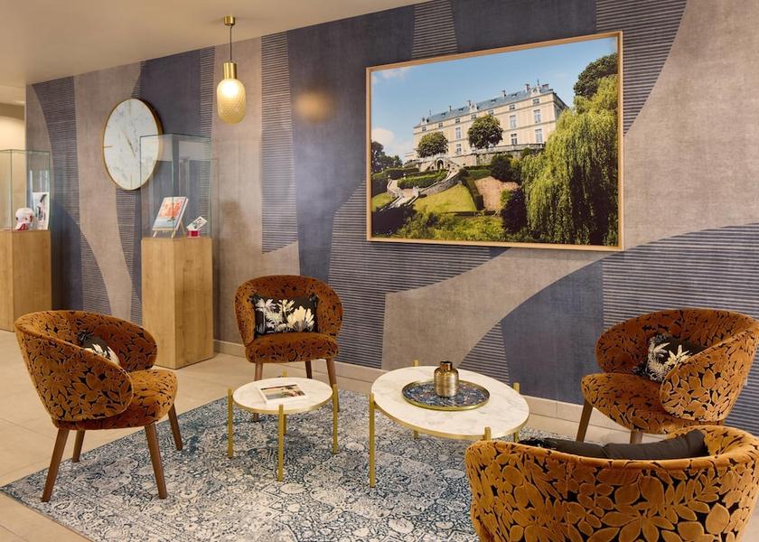 Pays de la Loire Cholet Lobby