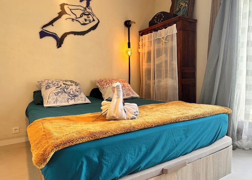 Provence - Alpes - Cote d'Azur Tourrettes-sur-Loup Room