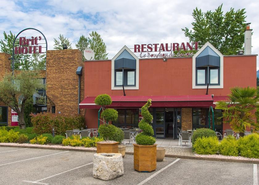 Auvergne-Rhone-Alpes Chambery Outdoor Dining