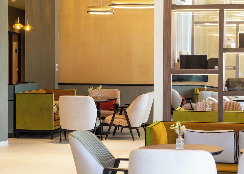 Auvergne-Rhone-Alpes Bourg-en-Bresse Reception