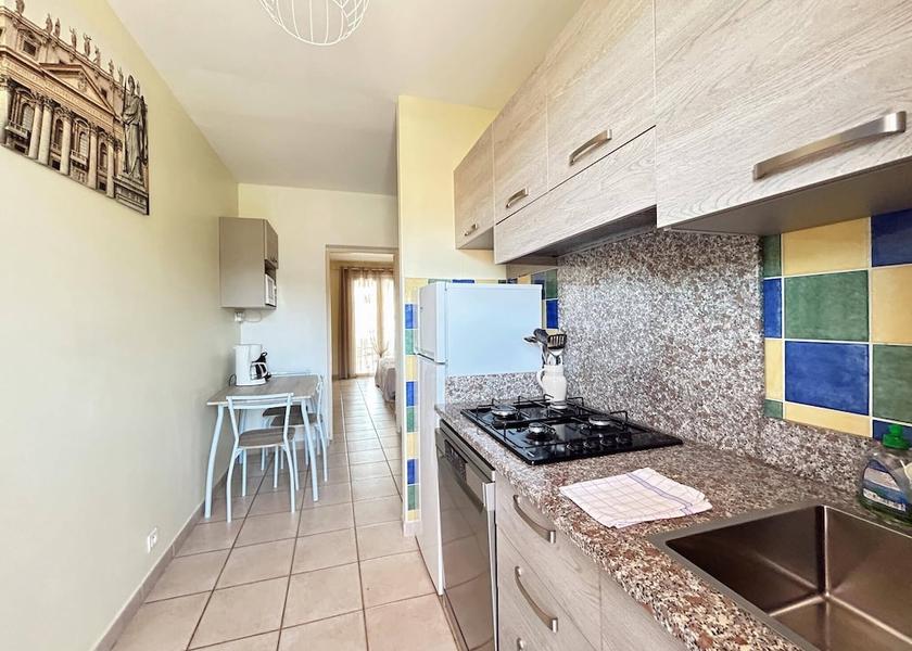 Corsica Propriano Kitchenette