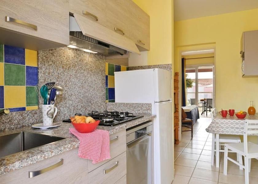 Corsica Propriano Kitchen
