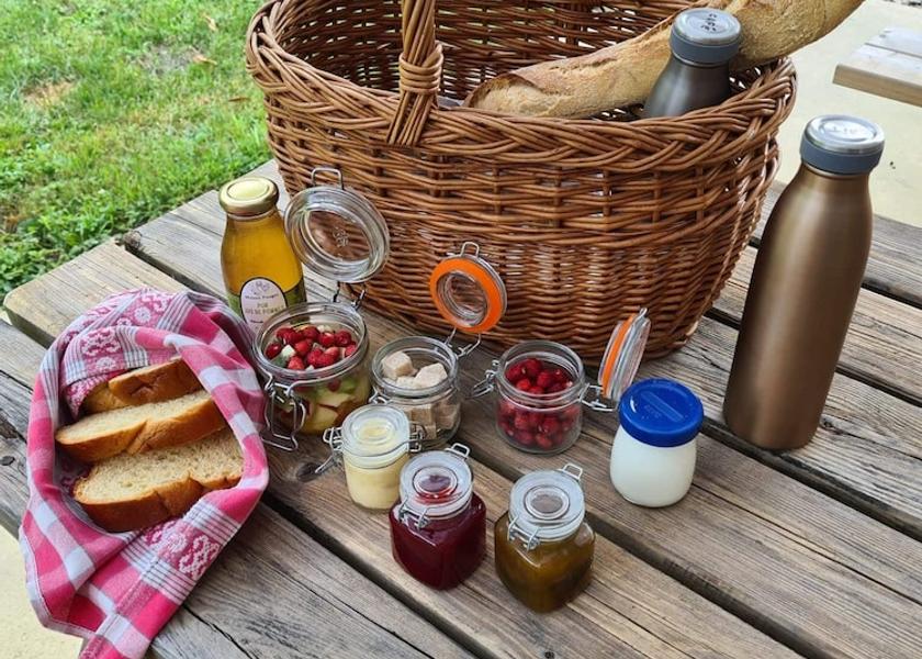 Occitanie Aubin Breakfast buffet