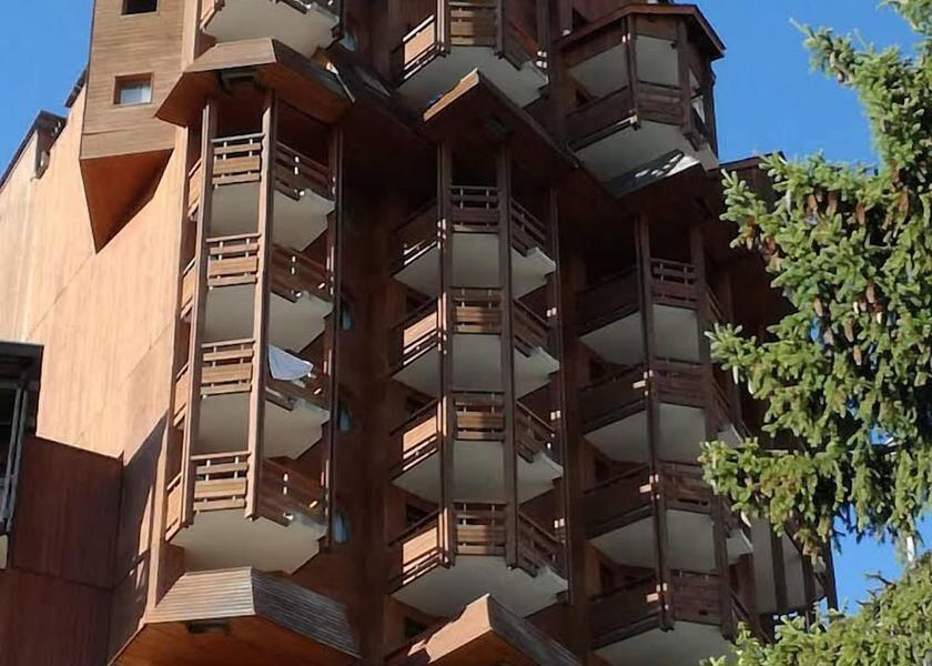 Auvergne-Rhône-Alpes Vaujany Exterior Detail