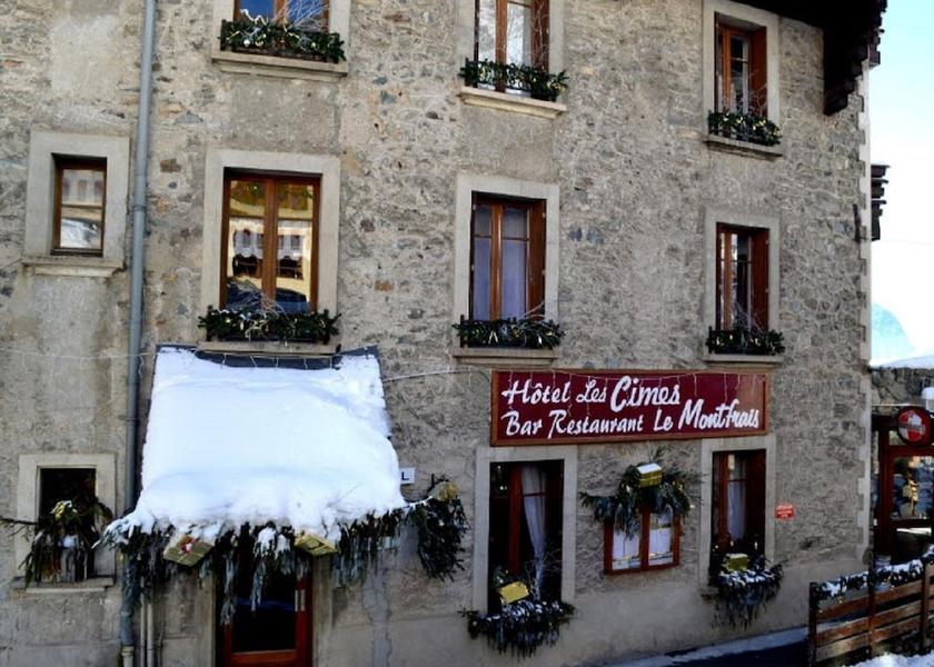 Auvergne-Rhône-Alpes Vaujany Facade
