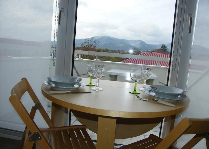 Grand Est Obernai In-Room Dining