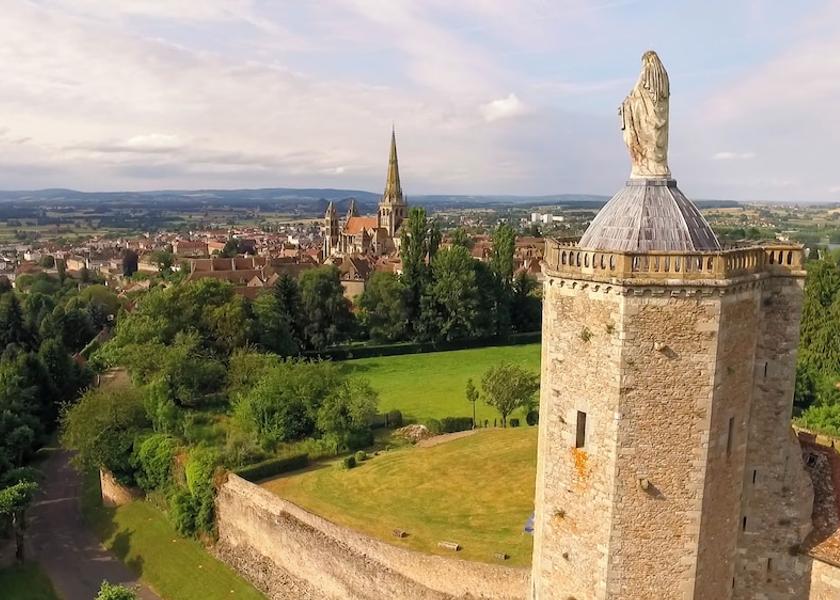 Bourgogne-Franche-Comté Autun Hiking