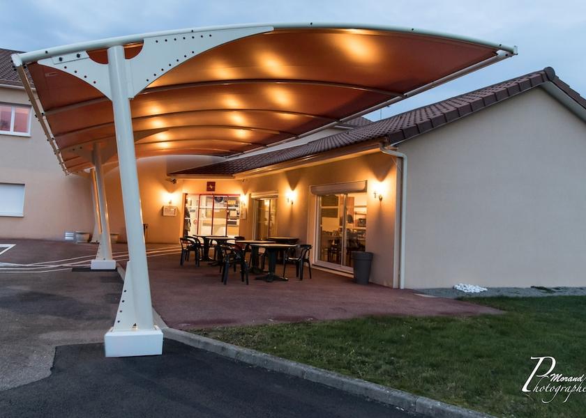 Nouvelle-Aquitaine Saint-Junien Terrace
