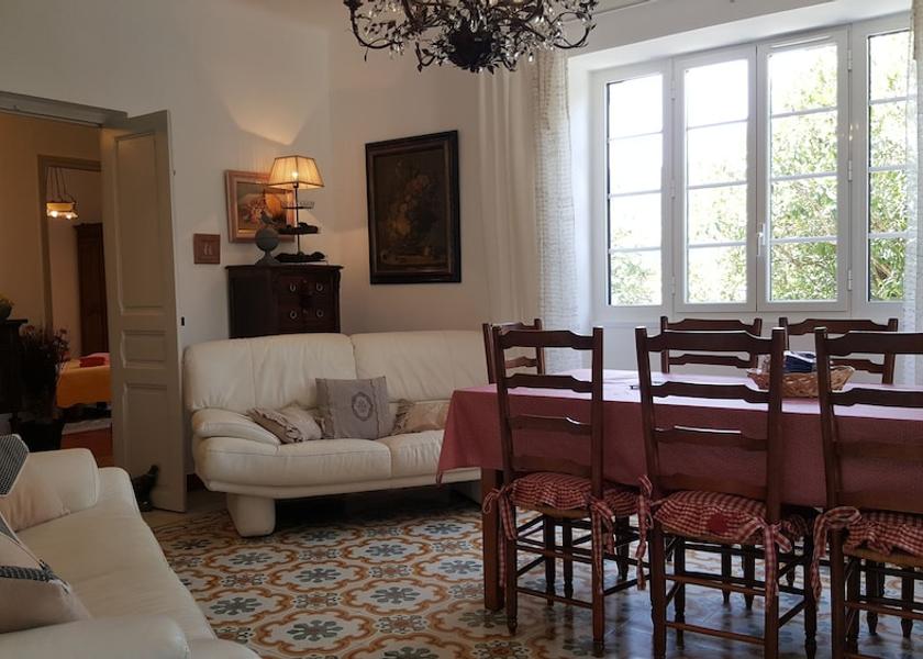 Corsica Galeria Living Area