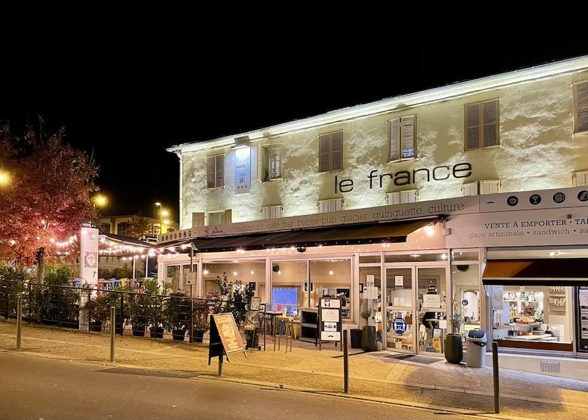 Nouvelle-Aquitaine Brive-la-Gaillarde Front of property