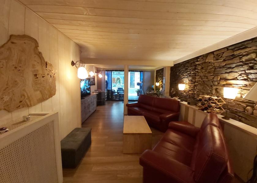 Occitanie Bagneres-de-Luchon Interior Entrance