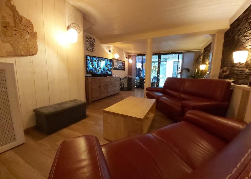 Occitanie Bagneres-de-Luchon Interior Entrance