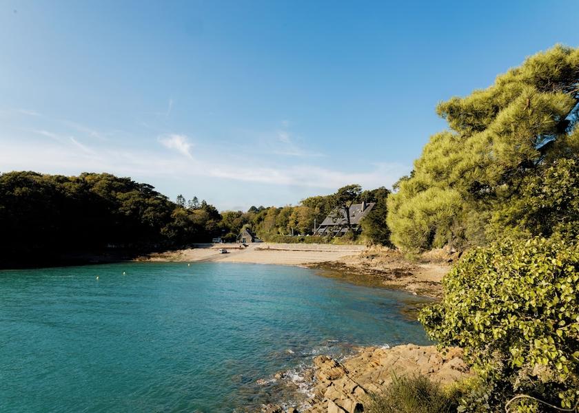 Brittany Cancale Facade