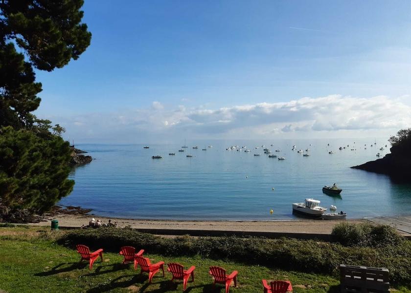 Brittany Cancale Exterior Detail