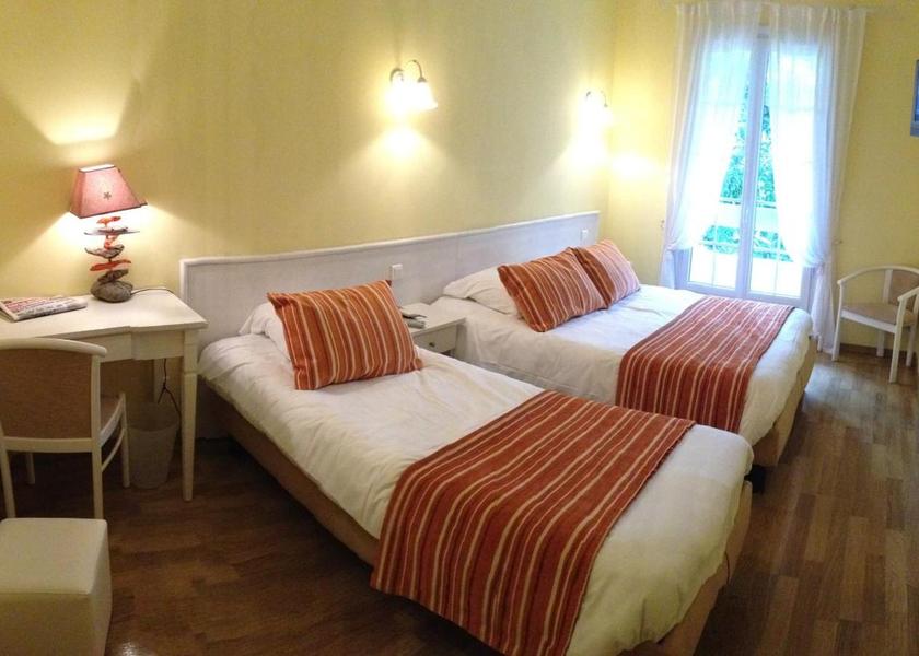Corsica Lucciana Triple Room