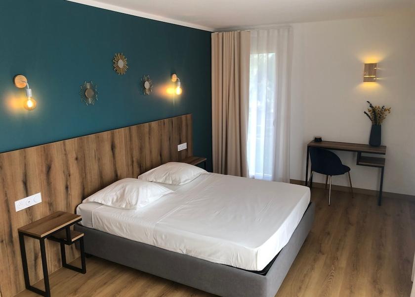 Corsica Lucciana Room