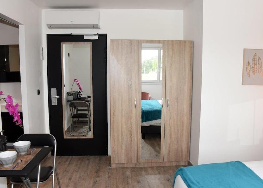 Nouvelle-Aquitaine Langon Room