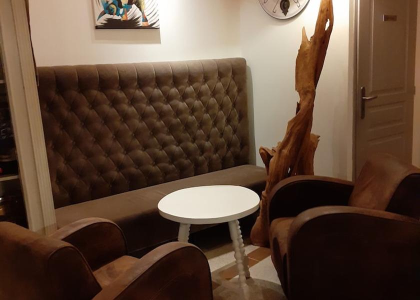 Occitanie Uchaud Reception