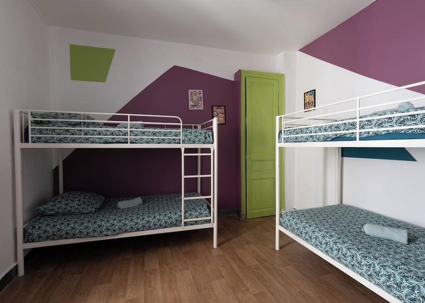 Pays de la Loire Le Mans Room