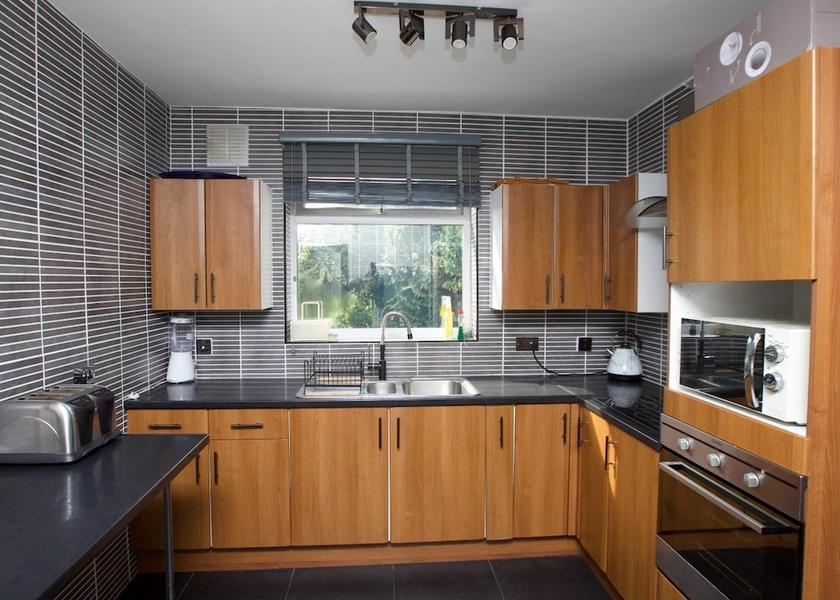 England Romford Kitchen
