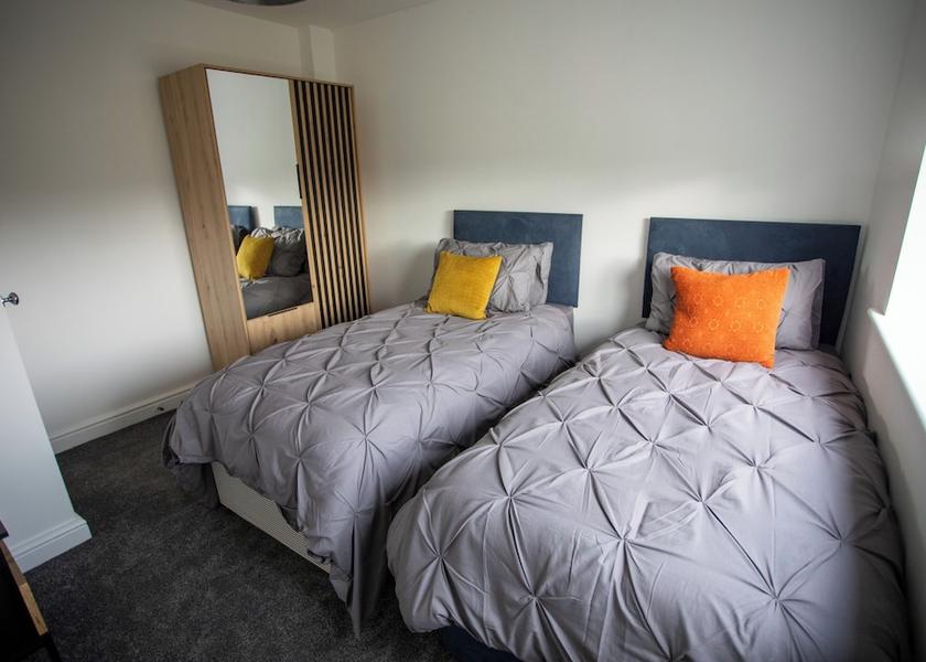 England Huddersfield Room