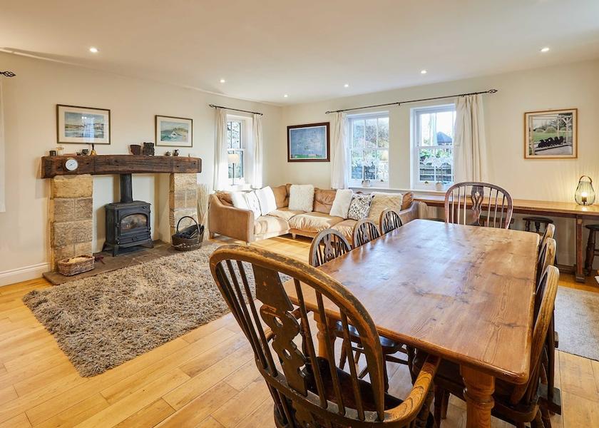England Alnwick Room
