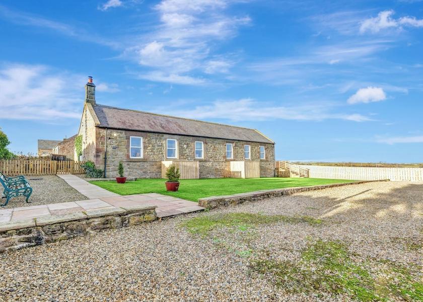 England Chathill Exterior Detail