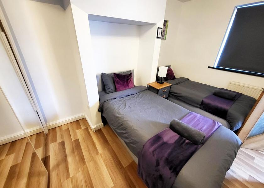 England Huddersfield Room