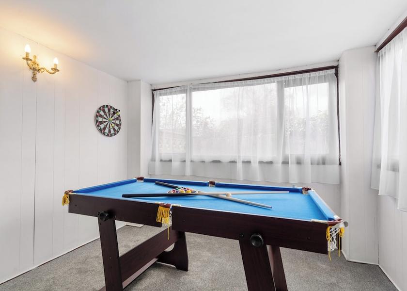 England Staines Game Room