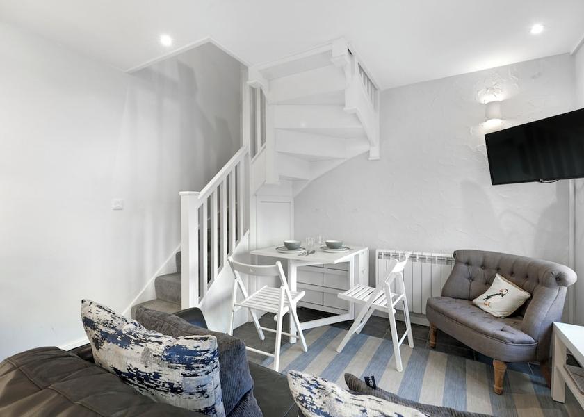 England Seahouses Living Area