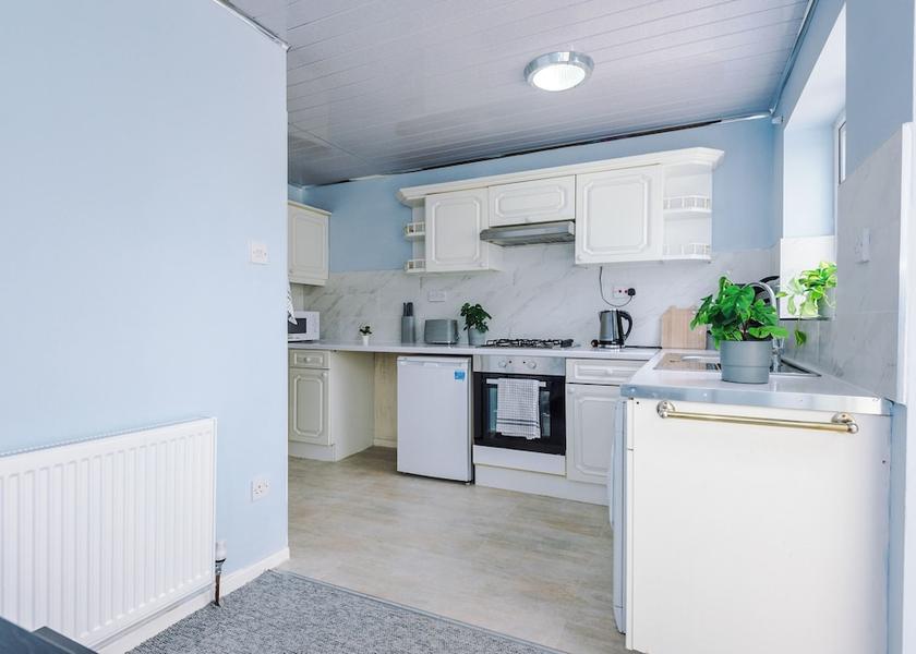 England Huddersfield Kitchen