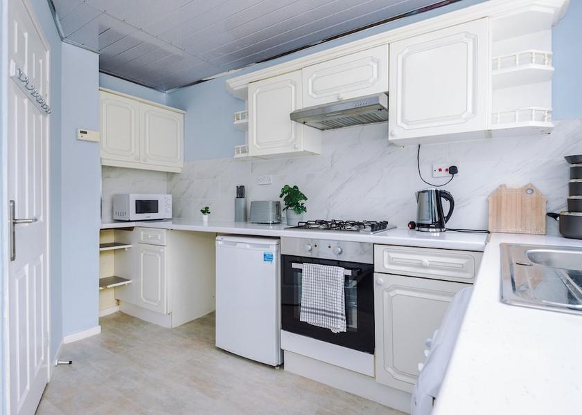 England Huddersfield Kitchen