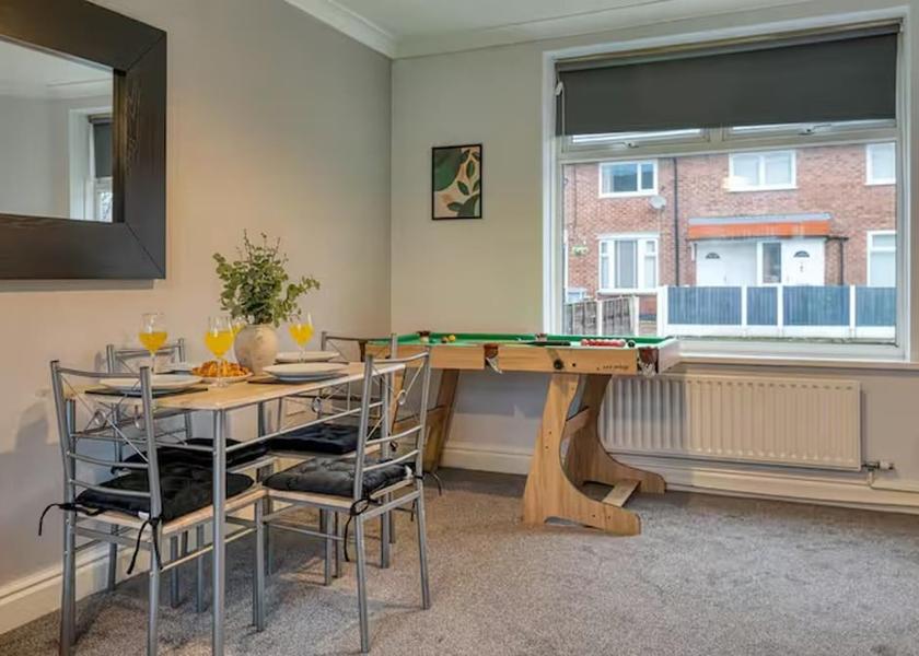 England Sale Dining Area