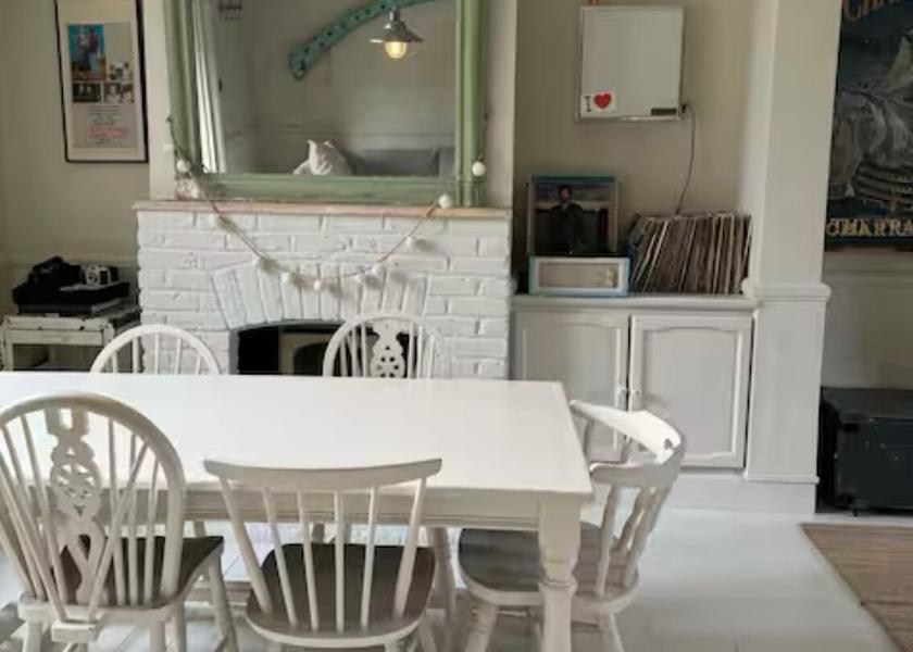England Whitstable Dining Area