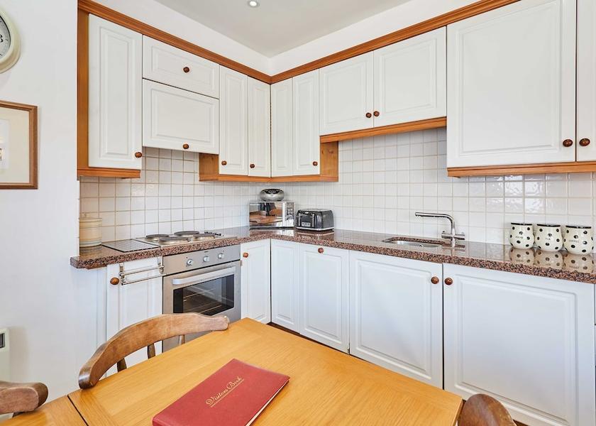 England Alnwick Room