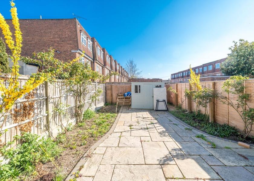 England Romford Property Grounds
