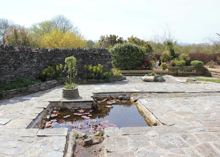 Wales Cardigan Property Grounds