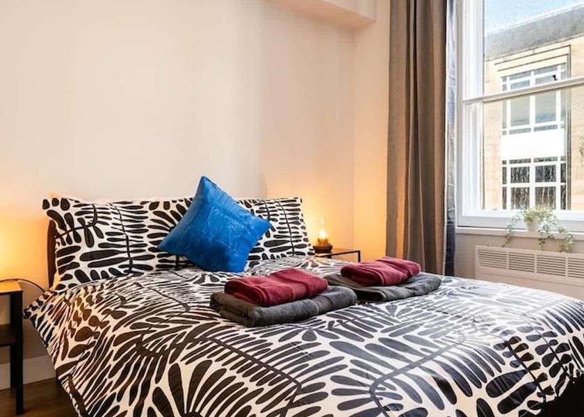 Scotland Paisley Room