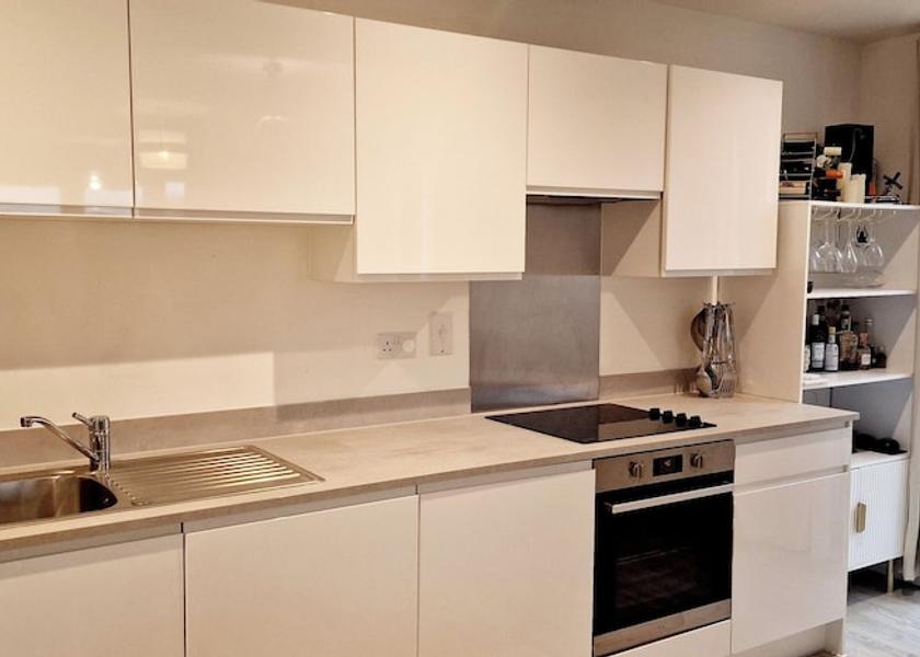 England Walton-on-Thames Kitchen