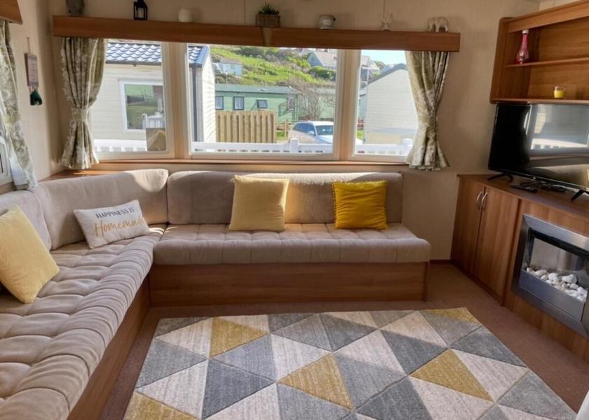 England Kingsbridge Living Area