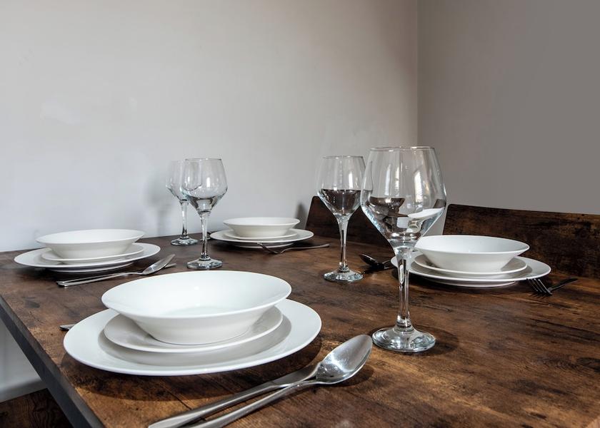 England Bradford In-Room Dining