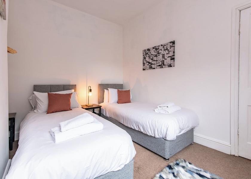 England Walsall Room