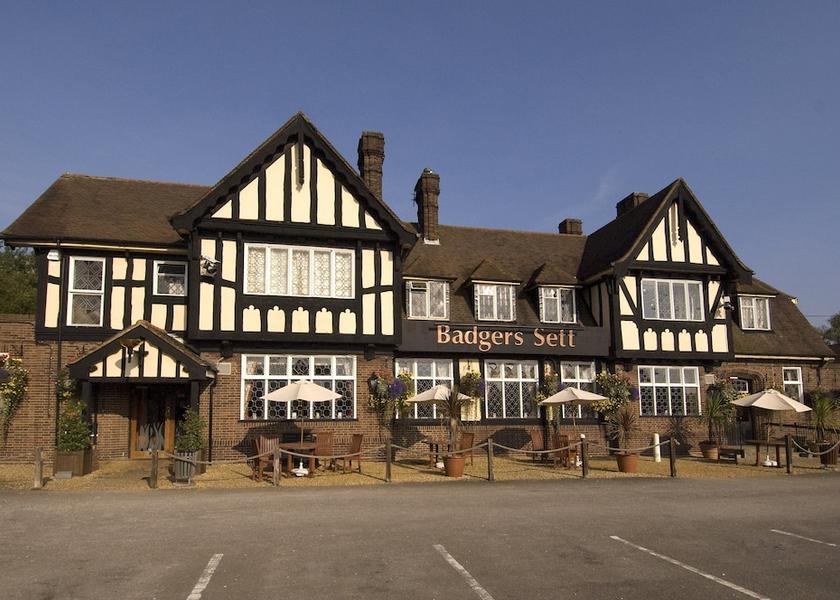 England Stourbridge Exterior Detail