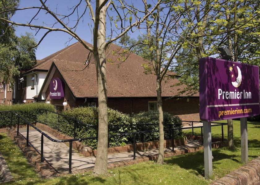 England Stourbridge Exterior Detail